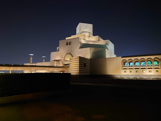 Al Riwaq Gallery