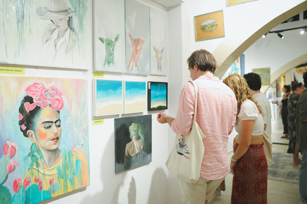 Art & About Gallery