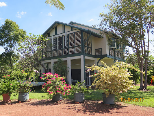 Burnett House