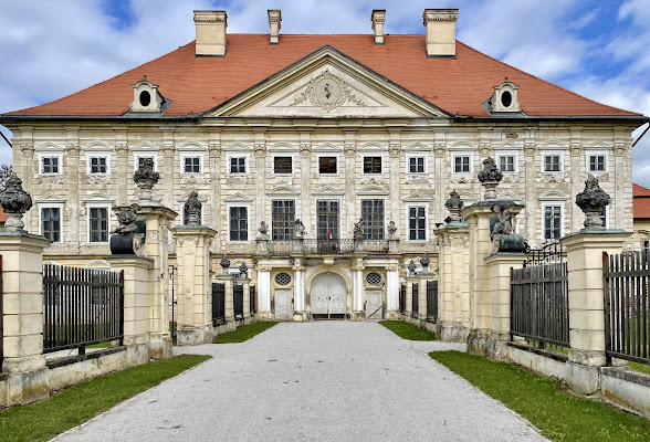 Dornava mansion