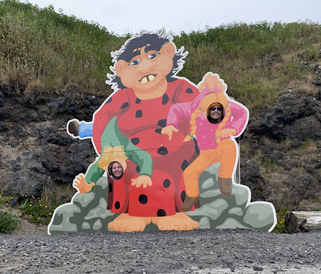 Giantess Cave