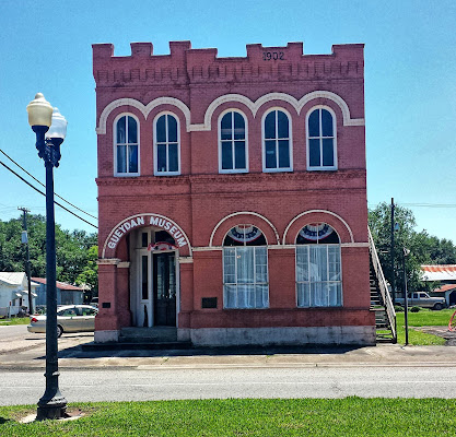 Gueydan Museum