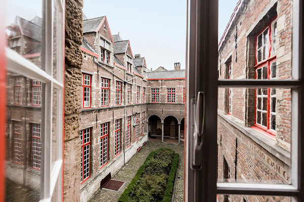 Maagdenhuis
