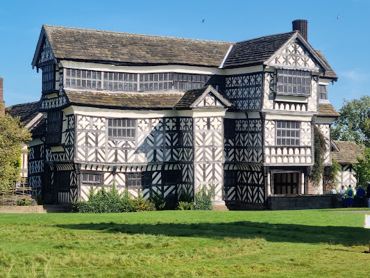 National Trust - Little Moreton Hall