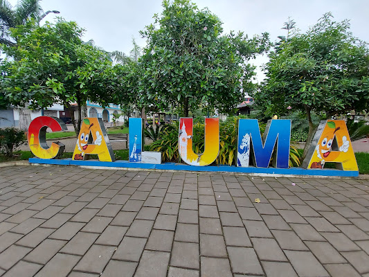 Parque central Caluma