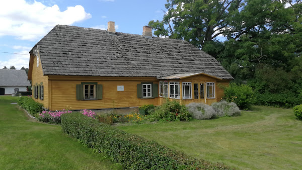 Vila Pludona muzejs