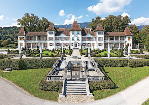Waldegg Castle