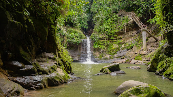 Waterfalls Pishurayacu